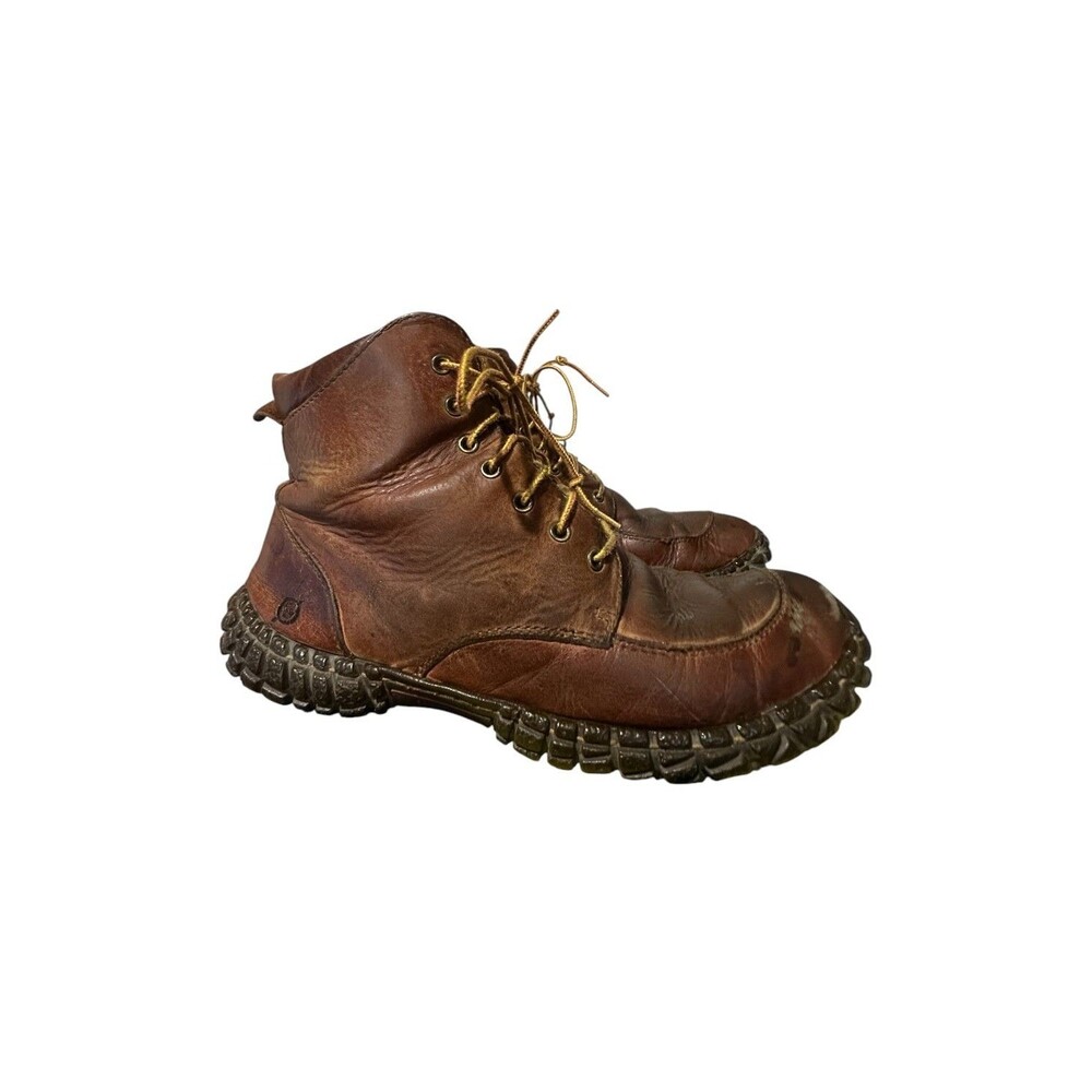Born Men’s Gilden Moc Toe Brown Leather Chukka Boots Size 10 US Distressed